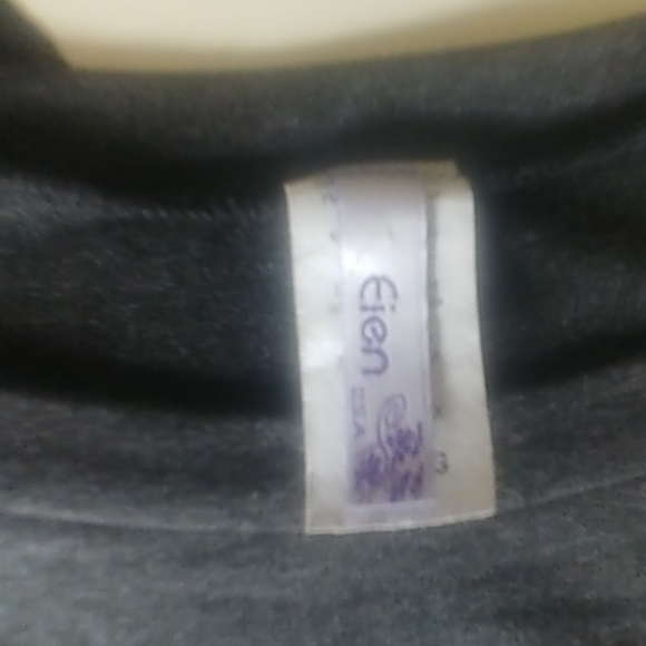 Shirt - Picture 4 of 4